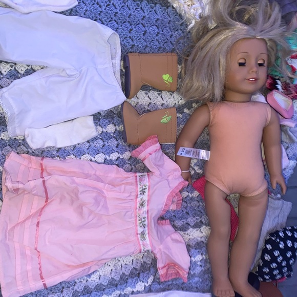 Caroline Abbot American girl doll with original outfit